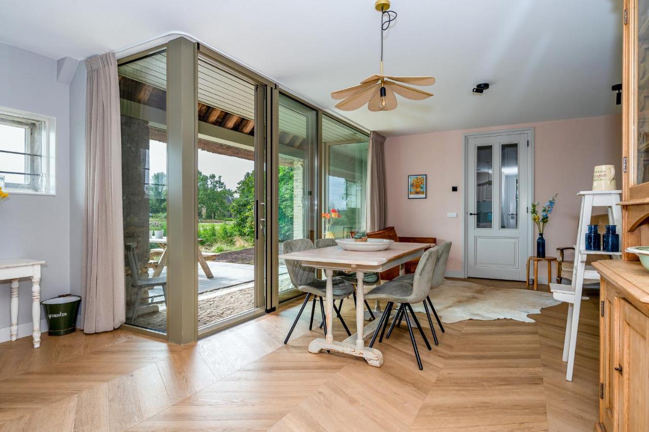 Appartement De Dageraad In Monumentale Boerderij Kimswerd Εξωτερικό φωτογραφία